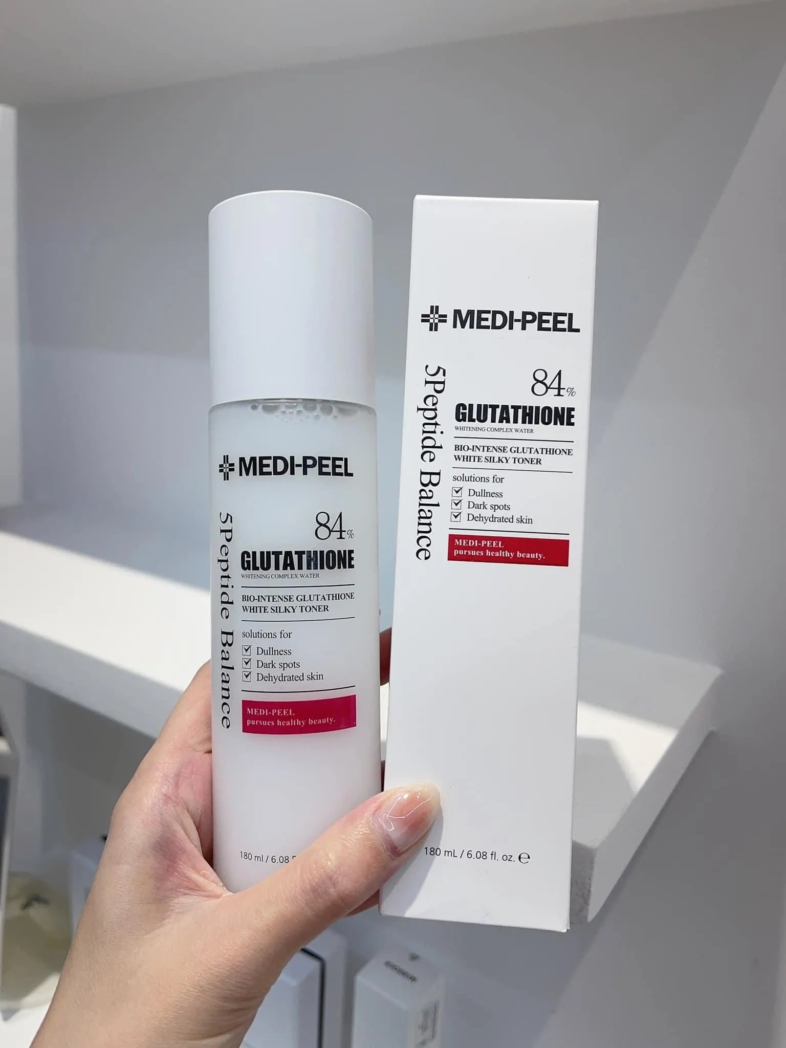 180ml Toner For Daily Use MEDI-PEEL Bio Intense Glutathione White Silky Toner 180ml - Brightening Korean Skincare Medi Peel Collagen 180ml Toner For Daily Use MEDI-PEEL Bio Intense Glutathione White Silky Toner 180ml - Brightening Korean Skincare Medi Peel Collagen