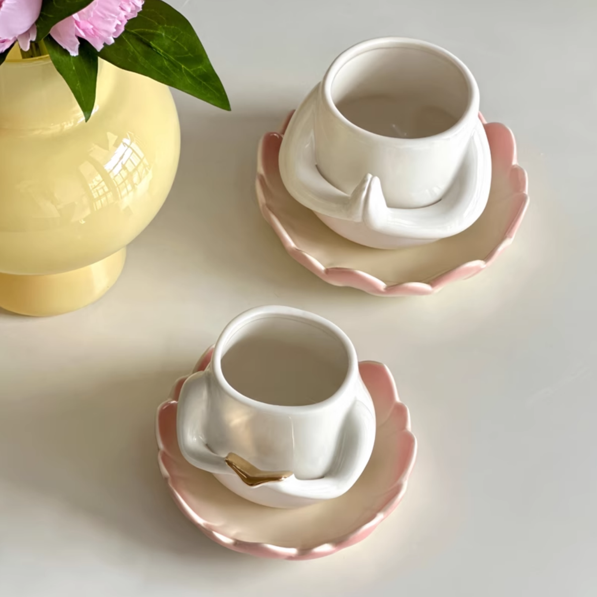 A Golden Cup In The Book (Cup + Lotus Flower Saucer)