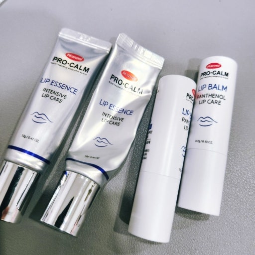 Hanmi Pharmaceutical Procalm Highly Moisturizing Dead Skin Care Lip Essence 12g