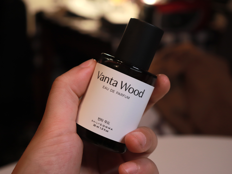 Daiso Daily Comma Vanta Wood Eau de Parfum For Men 30ml