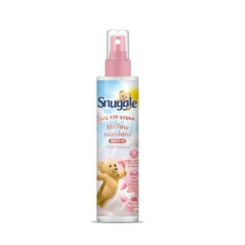 Snuggle Fabric Deodorizer Spray (Mellow Sunshine) 150ml