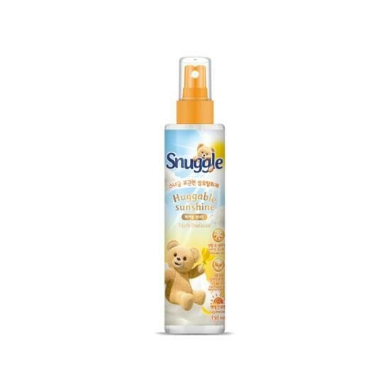 Snuggle Fabric Deodorizer Spray (Huggable Sunshine) 150ml