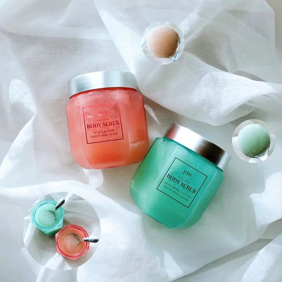 PLU Perfumed Fruity Body Scrub (Green Mong Cotton) 500g