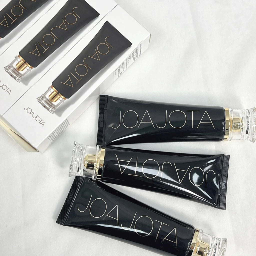 JOAJOTA Black Tube Charcoal Amino Acid Foam Cleanser (Pore Control) 120ml