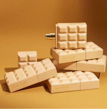 Sabrina Carpenter Caramel Dream Edp Parfum Spray (Sugar & Almond Milk & Orange & Freesia,) 30ml