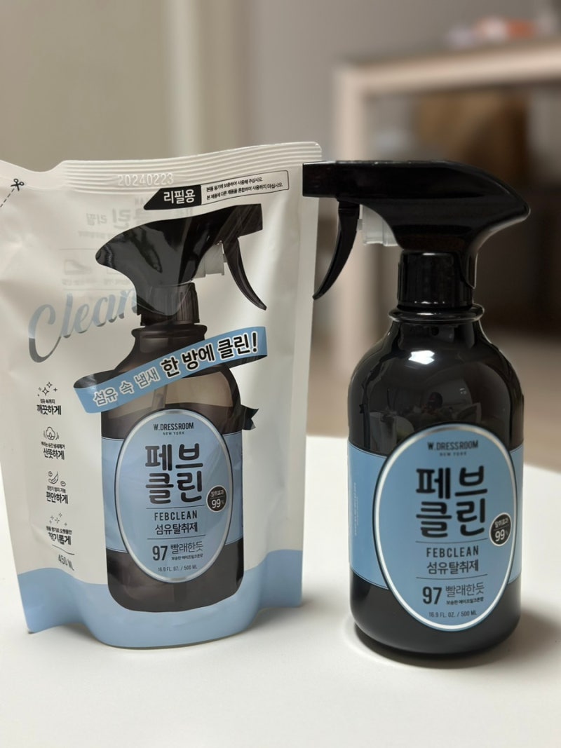 W.DRESSROOM 99.9% Anti-bacteria Febclean Fabric & Living Spray (No.97 April Cotton Lily) 500ml