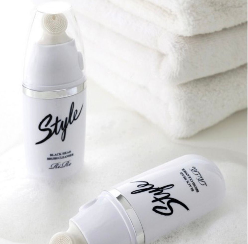 RIRE Style Blackhead Brush Cleanser (With Built-In Silicone Massager) 20ml