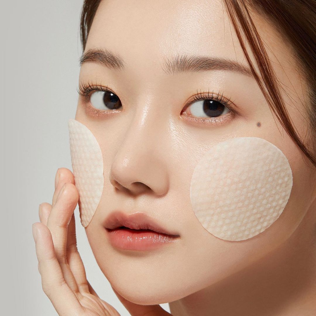 Medicube Deep Vita C Brightening Pad 70ea