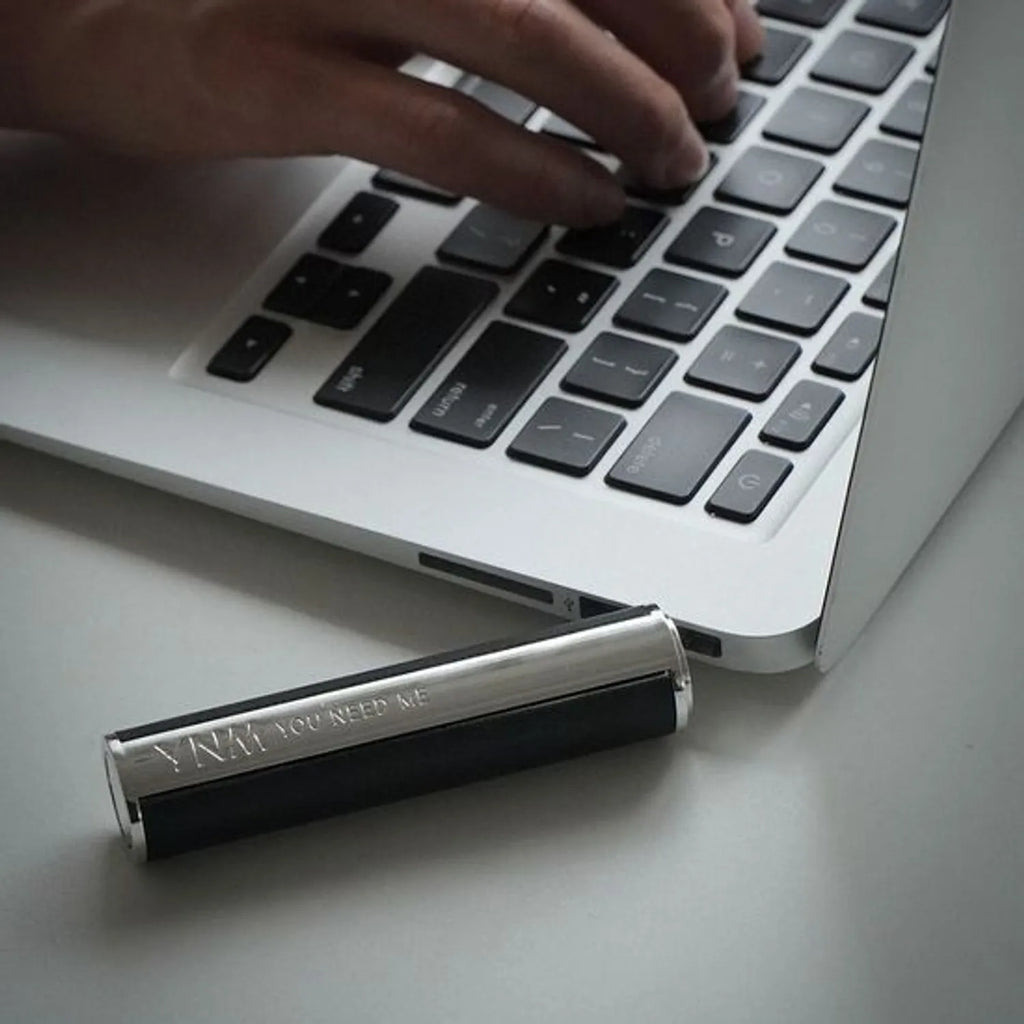 YNM Men's Vita Vitalizing Lip Balm 3g