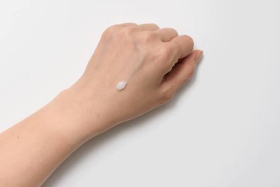 Dong-A Pharm 韓國 2% 夫西地酸 Noscadin 抗菌凝膠 (專治石頭瘡、化膿暗瘡及毛囊炎，速效消炎消腫) 18g