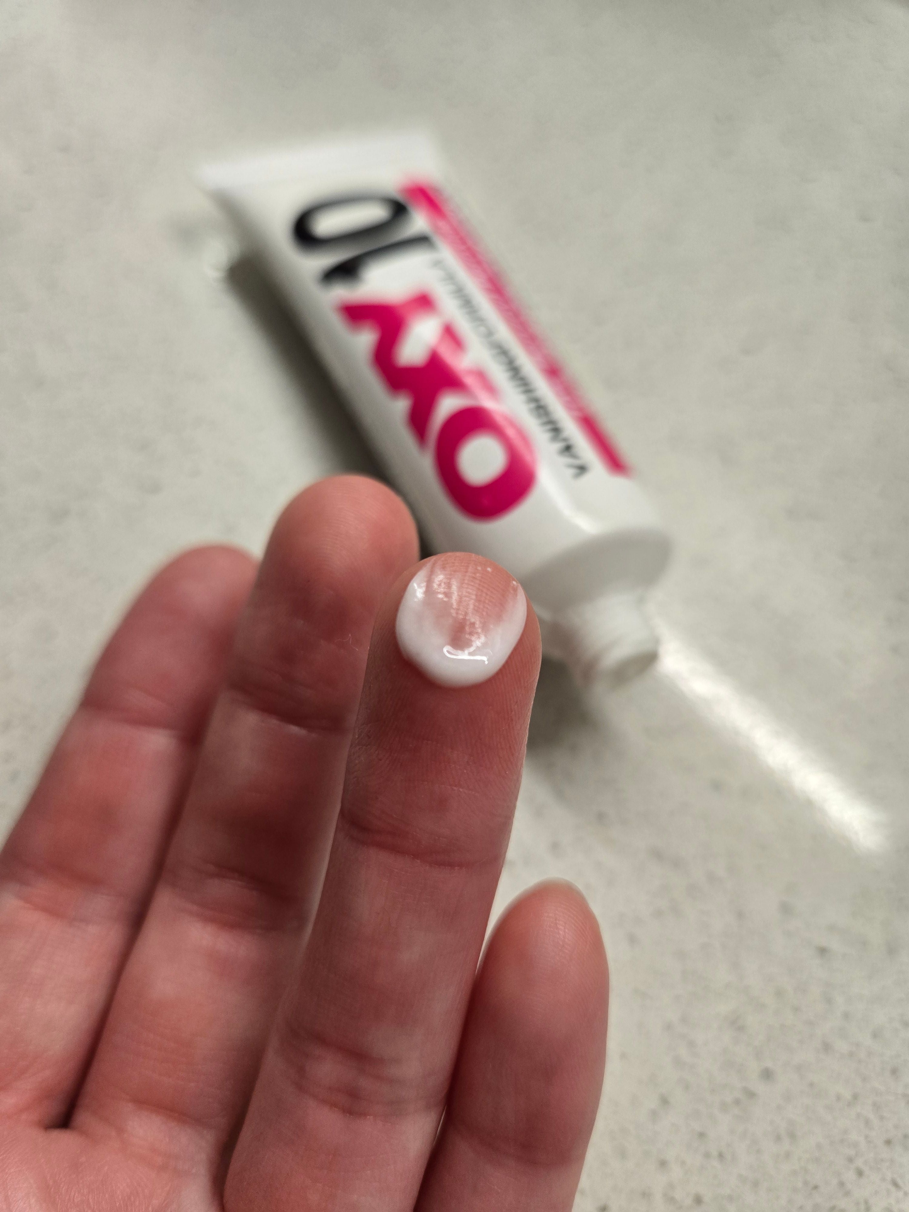 OXY 10 Benzoyl Peroxide Acne Gel (Yellow) 25g
