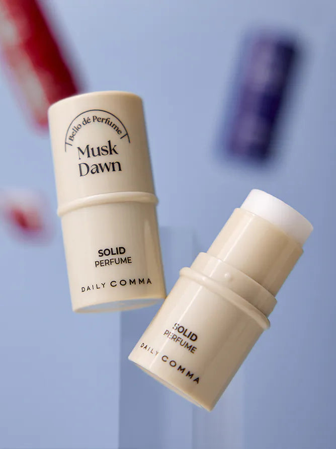 Daiso Daily Comma Bello de Perfume Musk Dawn Solid Perfume 4.7g