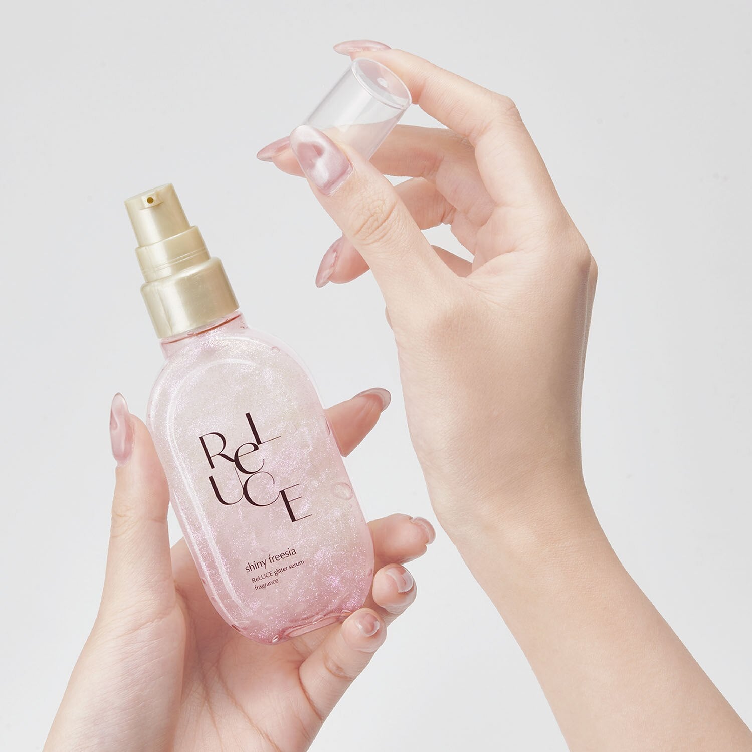 Reluce Shiny Freesia Glitter Serum Fragrance 80ml