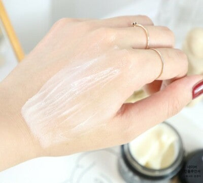 TG Dominas Whitening Cream RX (Freckles Care & Blemish Care) 50g