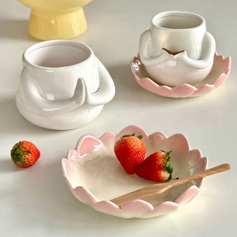 A Golden Cup In The Book (Cup + Lotus Flower Saucer)