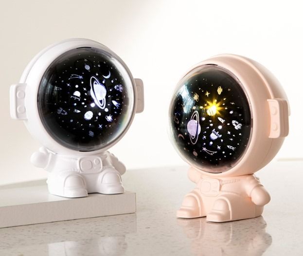 宇航員 星空夢幻浪漫幻燈投影儀